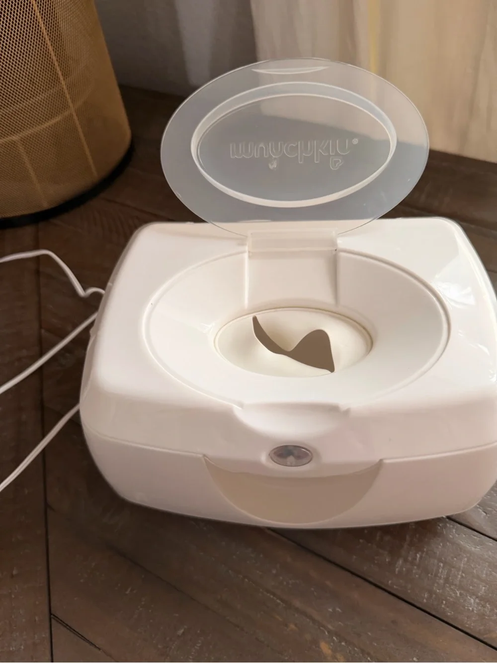 Munchkin Warm Glow Baby Wipe Warmer with Nightlight, White